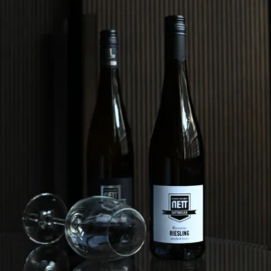 Nett – Reverse Riesling – alkoholiton valkoviini